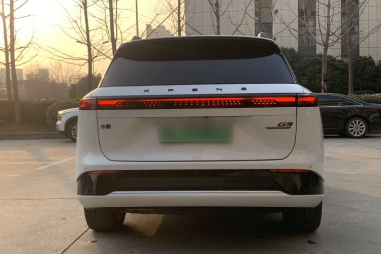Used XPeng G9 2022 650 Performance Edition Max Exterior 7