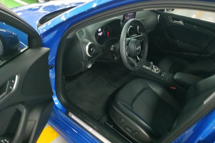 Used Audi A3 2020 Limousine 35 TFSI Fashion Edition China VI Emission Standard