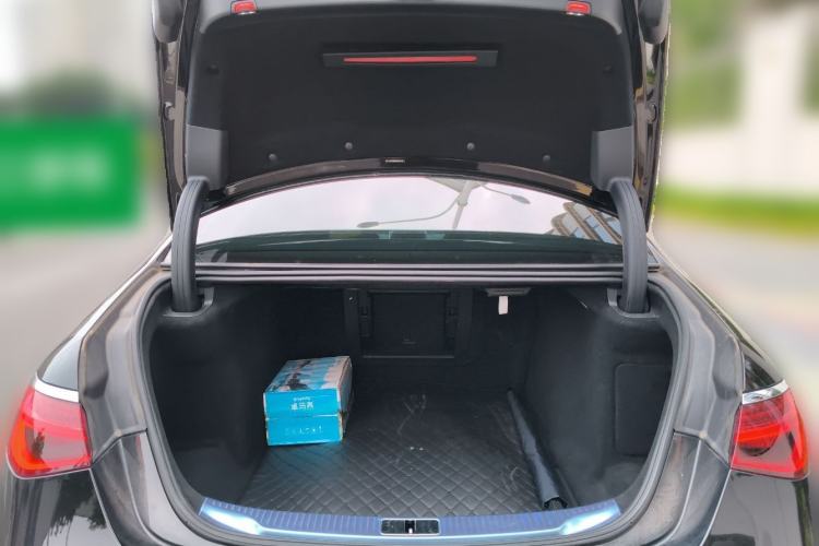 Used Mercedes-Benz S-Class 2023 Updated S 400 L Luxury Edition Trunk