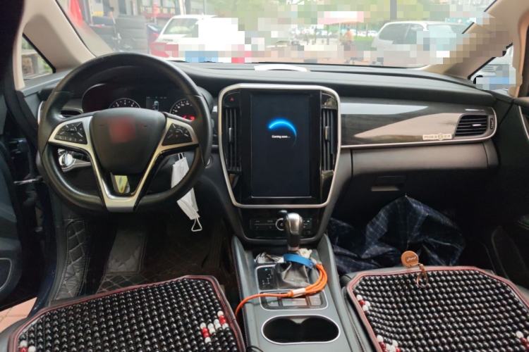 Used BYD Song MAX 2017 1.5T Automatic Smart Connect Elite 7-Seater Center Console