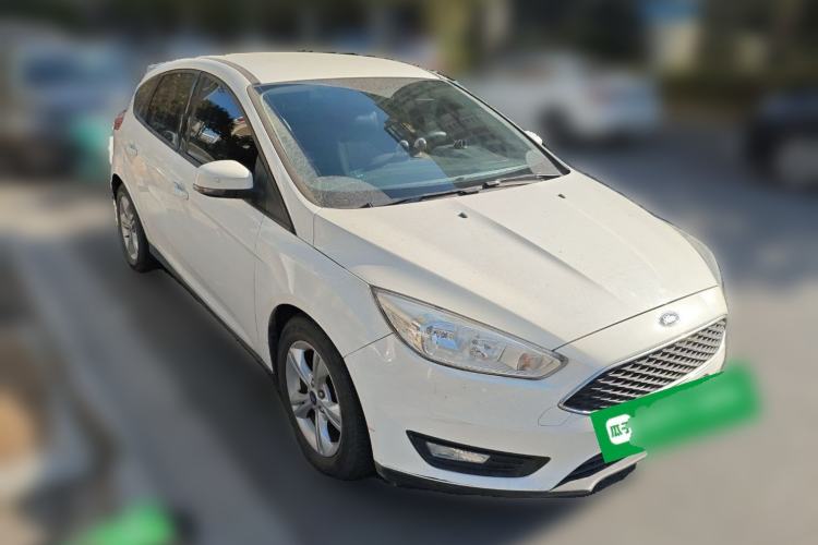 Used Ford Focus 2017 Hatchback 1.6L Automatic Comfort Plus SmartDrive Edition Front Right 45 Deg