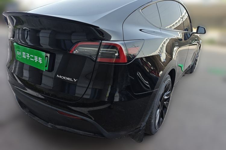 Used Tesla Model Y 2022 Rear-Wheel-Drive Version
