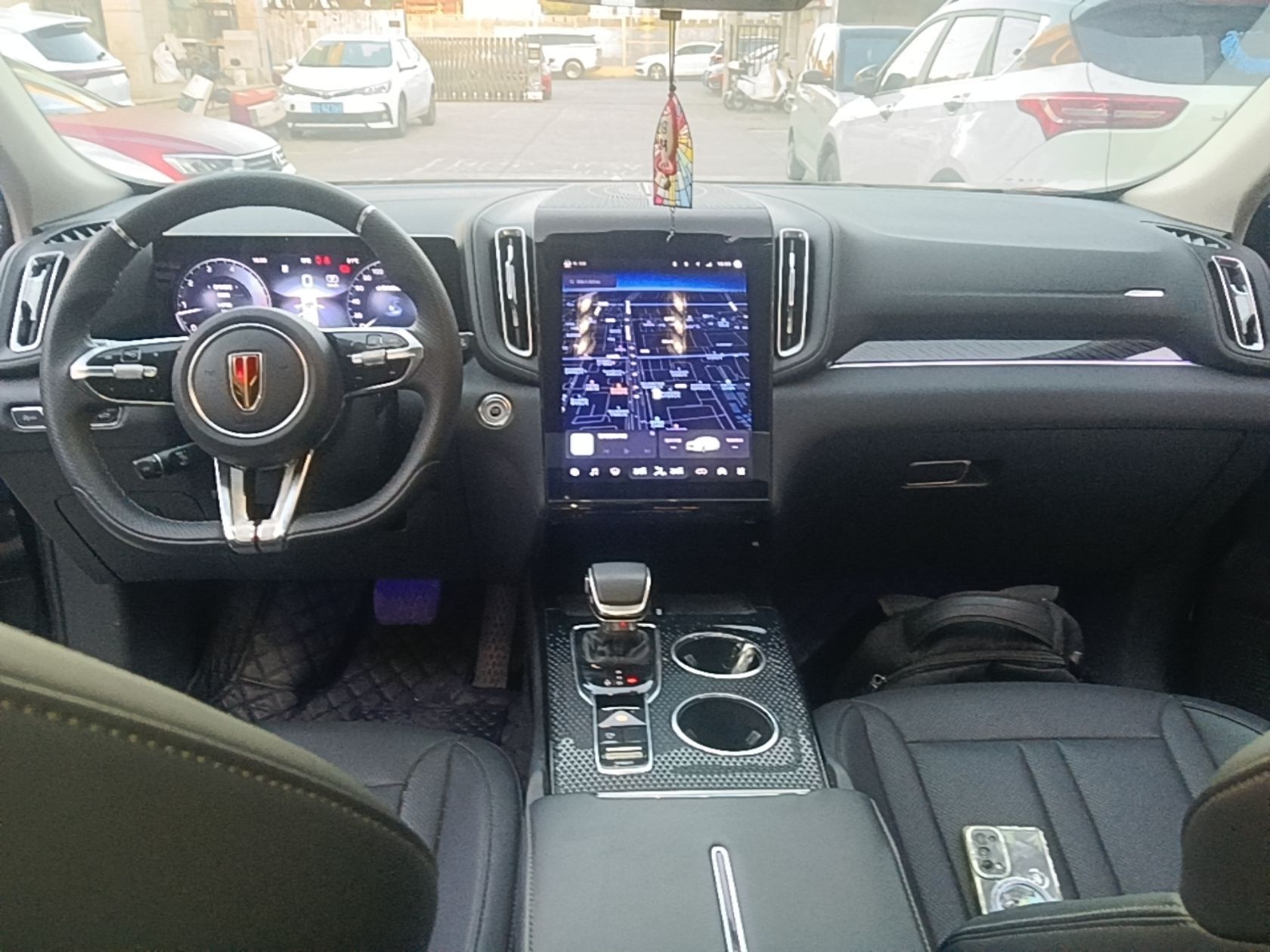 Hongqi HS3 2023 1.5T Two-Wheel Drive Shanwei Edition — снимка 12