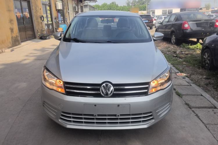 Used Volkswagen Jetta 2015 Value Edition 1.6L Manual Fashionable Style
