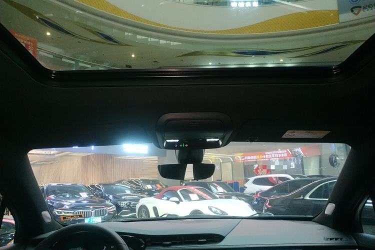 Used Cadillac XT6 2022 2.0T Six-Seater Four-Wheel Drive Luxury Version Headliner