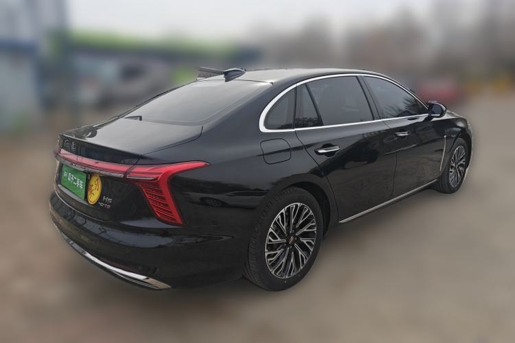 Used Hongqi H5 2025 2.0T Automatic Flag Edition – 500 000 Units Commemorative Version
