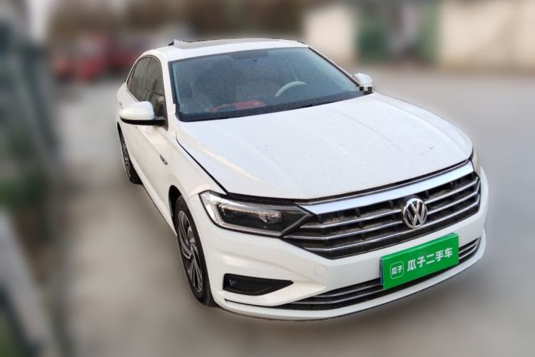 Used Volkswagen Sagitar 2022 280TSI DSG Excellence Edition Front Right 45 Deg