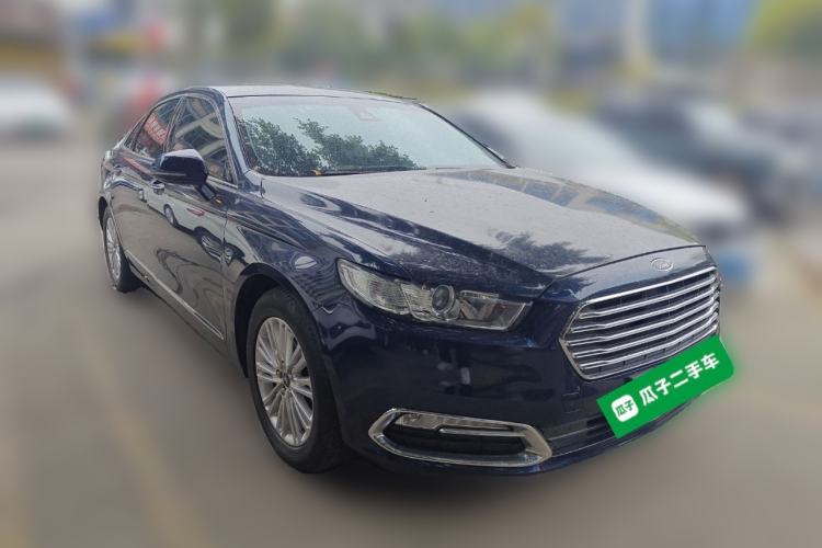 Used Ford Taurus 2017 Facelifted EcoBoost 245 Fashion Edition Front Right 45 Deg