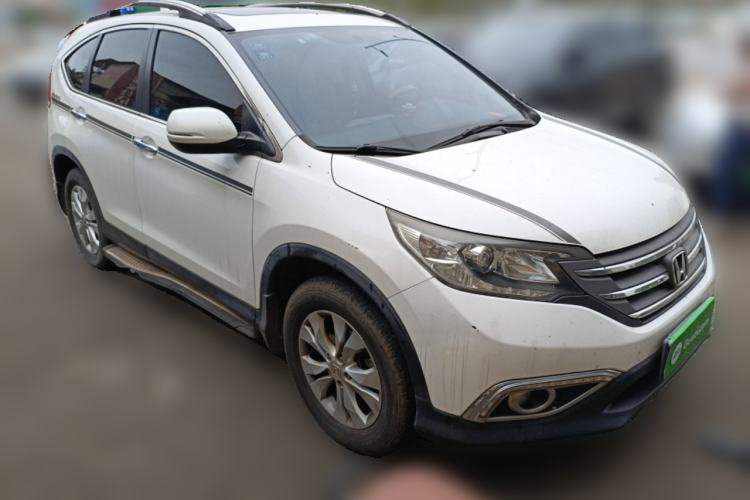 Used Honda CR-V 2013 2.4L two-wheel drive luxury version Front Right 45 Deg