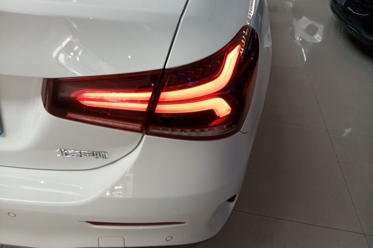 Used Mercedes-Benz A-Class 2022 Revised Version A 200 L Sport Sedan Fashionable Style