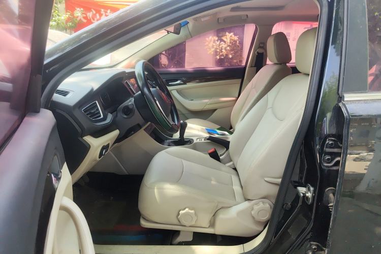 Used Roewe 360 2018 PLUS 1.5L Manual Luxury Edition
