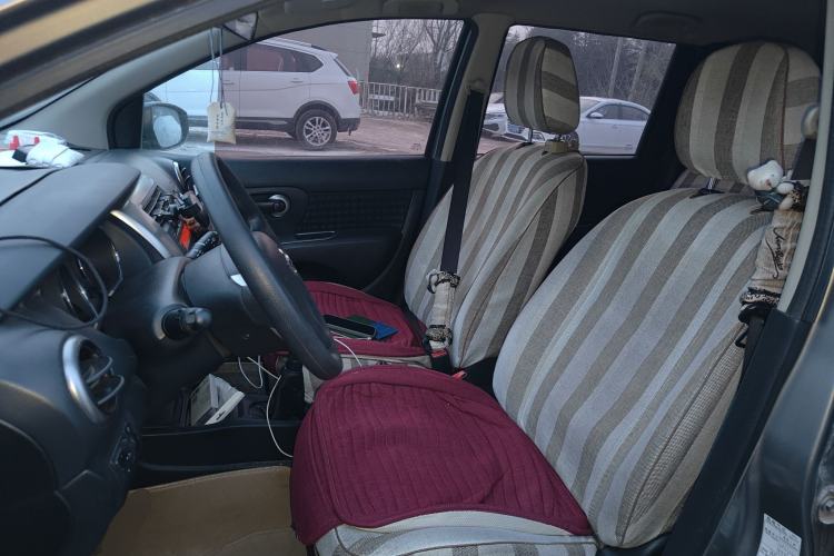 Used Nissan Livina 2013 Jingrui 1.6XL Manual Comfort Edition Left Front Seat