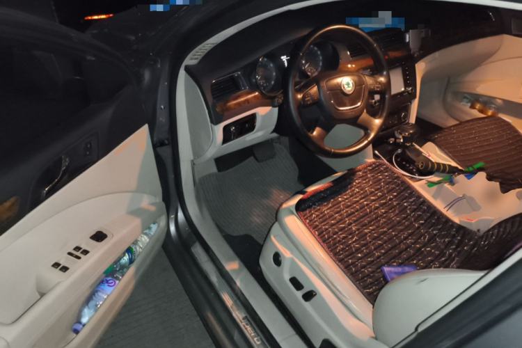 Used Skoda Superb 2012 1.8TSI Automatic Prestige Edition Driver Seat