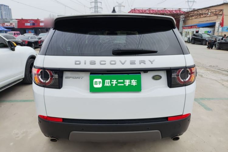 Used Land Rover Discovery Sport 2019 240 PS SE Version China VI Standard Rear