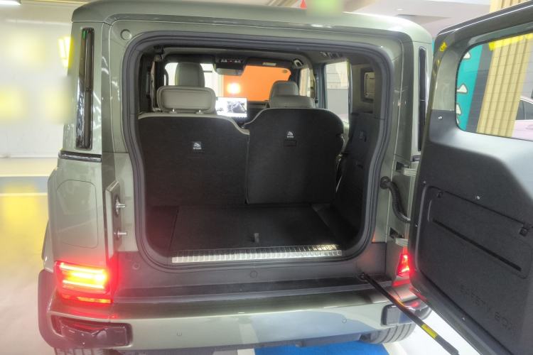 Used iCAR V23 2025 501 Four-Wheel Drive Intelligent Driving Version
