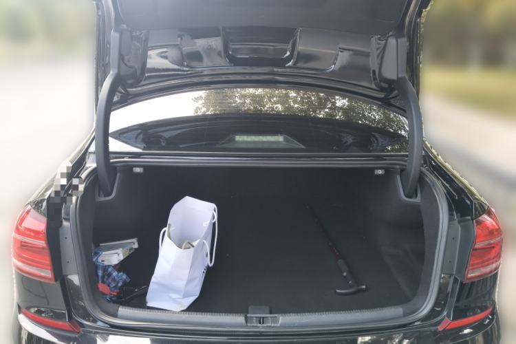 Used Volkswagen Passat 2017 330TSI DSG Luxury Edition
