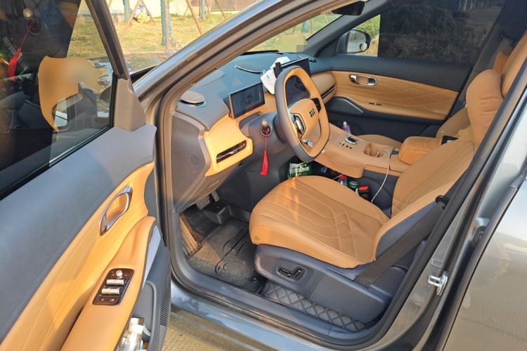 Used Geely Galaxy Xingjian 7 EM-i 2025 120km Exploration+ Version
