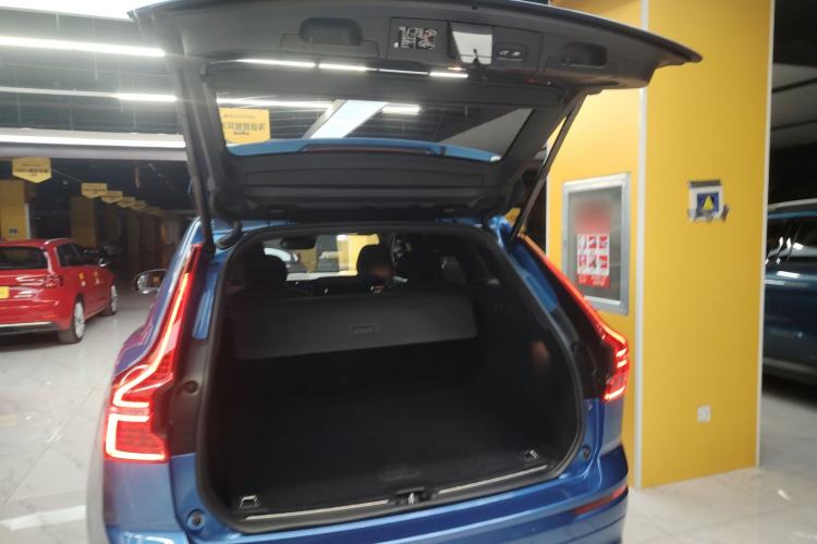 Used Volvo XC60 2020 T5 4x4 Smart & Dynamic Sport Edition