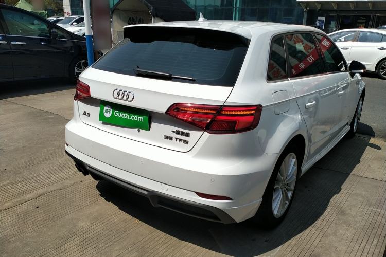 Used Audi A3 2018 30th Anniversary Edition Sportback 35 TFSI Fashion Model