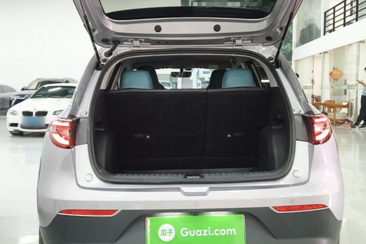 Used Geely Galaxy Geome 2025 310km Youth Edition Trunk