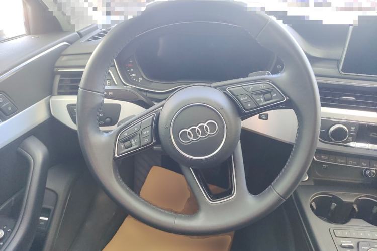 Used Audi A4L 2019 40 TFSI Fashion Edition China VI Emission Standard
