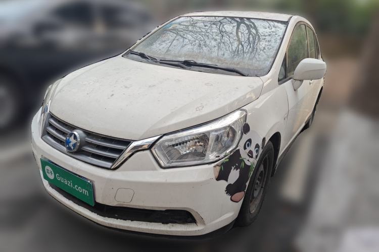 Used Venucia D50 2012 1.6L Automatic Comfort Edition