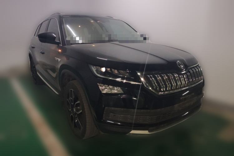 Used Skoda Kodiaq 2019 Facelifted TSI330 7-Seater Two-Wheel-Drive Luxury Enjoyment Edition China VI Standard Front Right 45 Deg