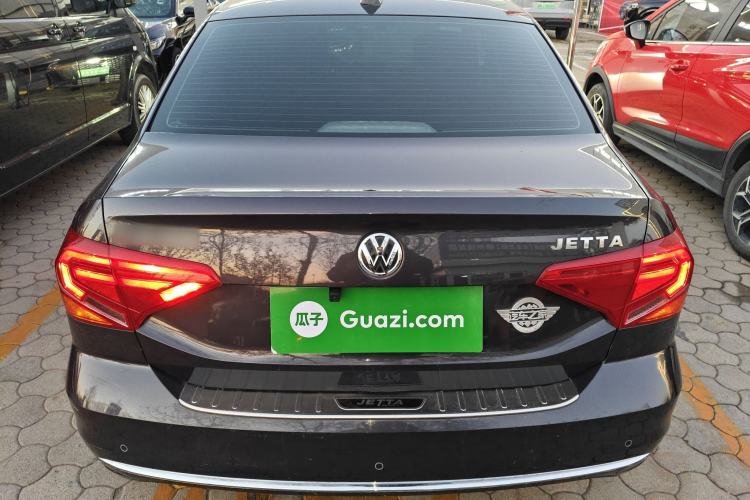 Used Volkswagen Jetta 2017 1.4L Manual Comfort Model