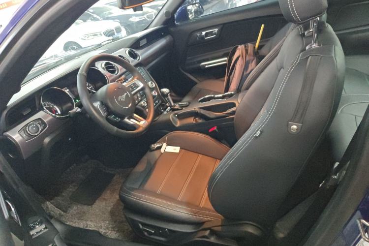 Used Ford Mustang 2015 2.3T Automatic U.S.-Spec Version