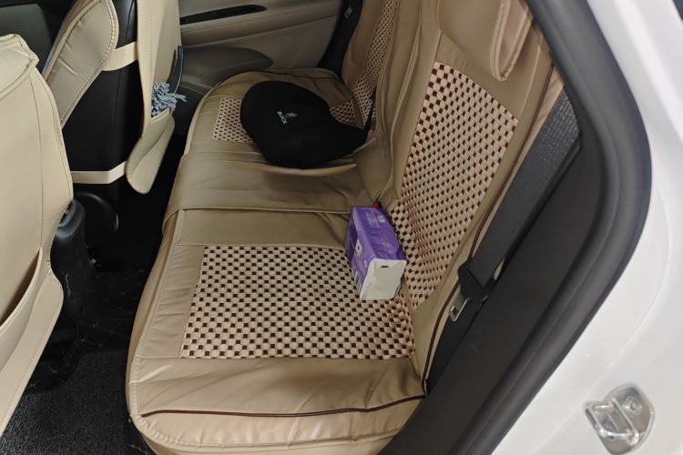 Used Buick Verano 2017 Sedan 15S Automatic Leading Model Left Rear Seat