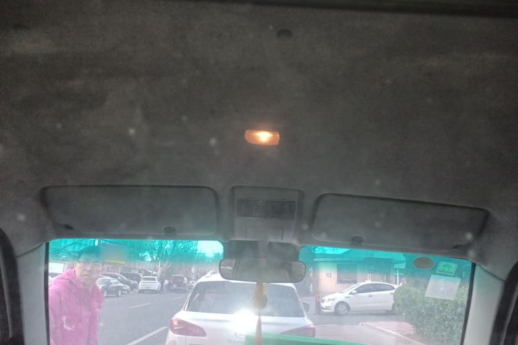 Used Jinbei New Hiace X30L 2019 1.5L Cargo Van Wealth Edition China VI SWC15M Headliner