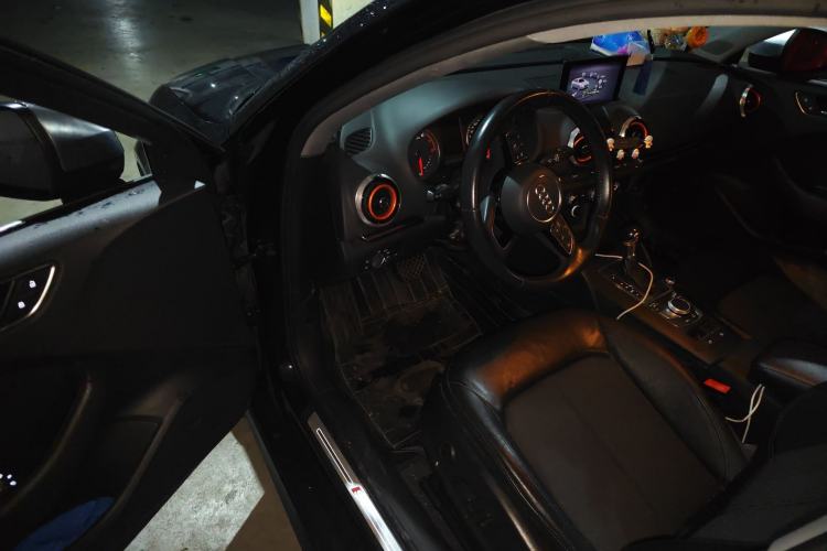 Used Audi A3 2019 Limousine 35 TFSI Fashion Edition China VI Emission Standard