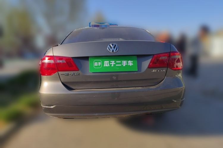 Used Volkswagen Jetta 2013 1.6L Manual Fashion Edition