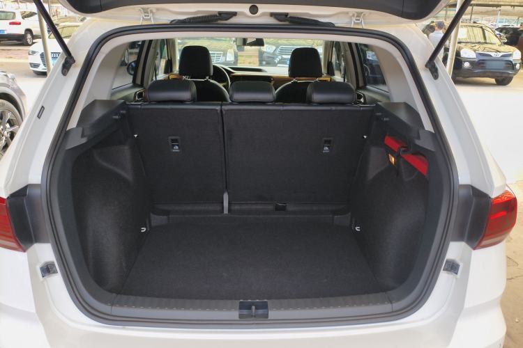 Used Volkswagen Tharu 2020 280TSI Two-Wheel Drive Luxury Edition China VI Standard