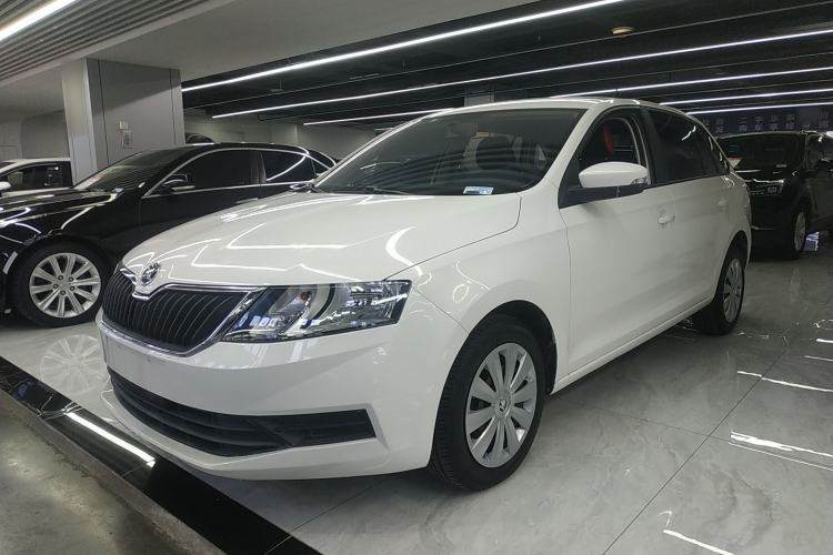 Used Skoda Rapid Spaceback 2018 1.6L Automatic Standard Edition