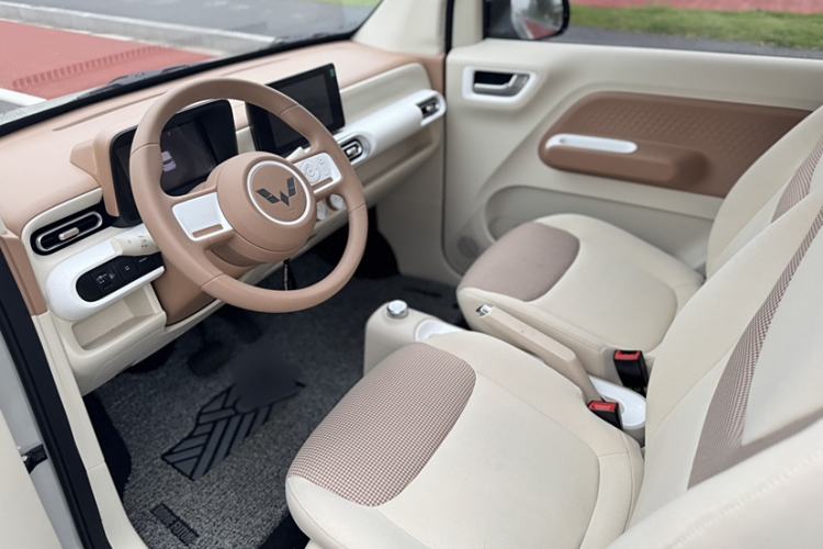 Used Wuling Hongguang MINIEV 2024 3rd Generation 215km Advanced Version