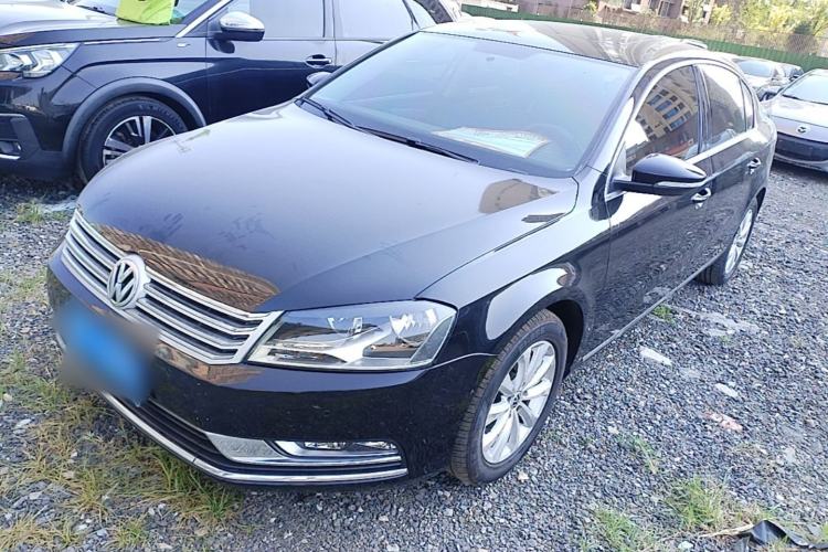 Ojetý Volkswagen Magotan 2016 1.8TSI Smart Comfort Model