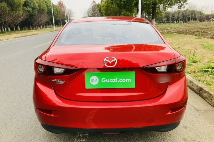 Used Mazda Mazda 3 Axela 2016 Sedan 1.5L Automatic Comfort Model
