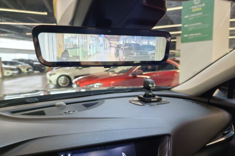 Used Buick Envision 2022 Encore Plus 652T Five-Seat Luxury Model