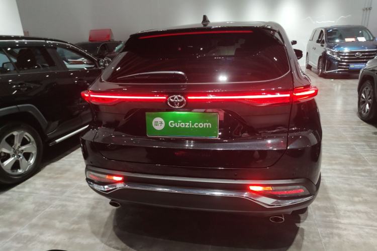 Used Toyota Harrier 2023 2.0L CVT Two-Wheel Drive Deluxe Edition