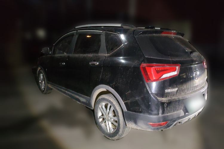 Used Baojun 560 2015 1.8L Manual Elite Edition
