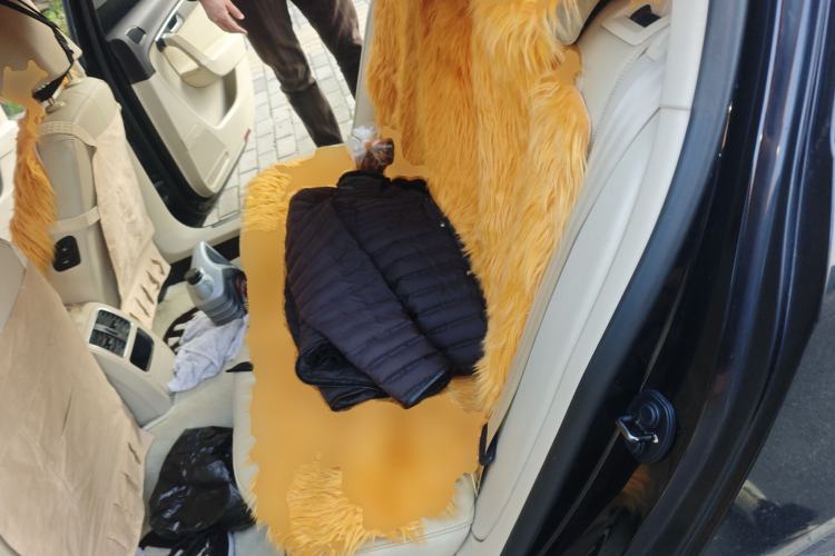 Used Volkswagen Magotan 2012 Revised 1.8TSI Luxury Version Left Rear Seat