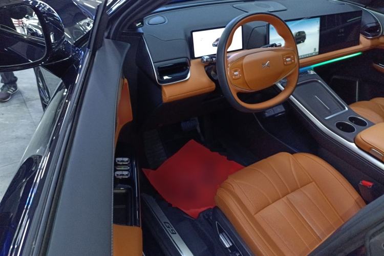 Used XPeng G9 2025 625 Long-Range Max Driver Seat