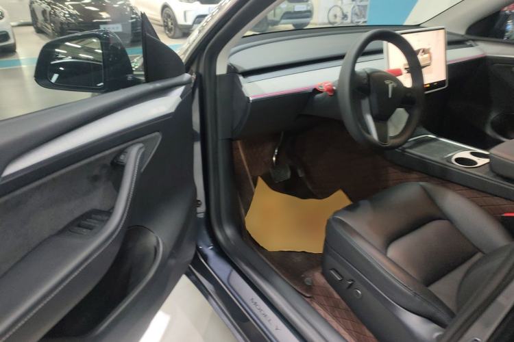 Used Tesla Model Y 2024 Rear-Wheel-Drive Version Driver Seat