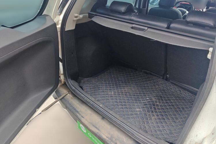 Used Ford EcoSport 2013 1.5L Automatic Prestige Model Trunk