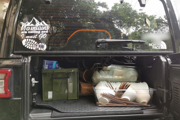 Used Jeep Wrangler 2021 2.0T Sahara Four-Door Edition Trunk