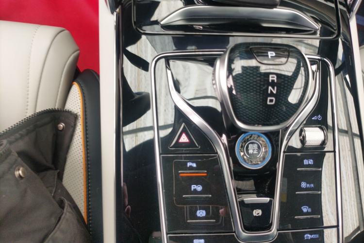 Used BYD Tang New Energy 2022 EV 635 km All-Wheel-Drive Flagship Model