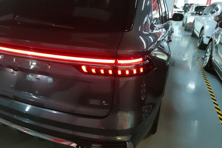 Used Geely Auto Monjaro L 2024 2.0TD High-Power Automatic Two-Wheel Drive Yunqi Version