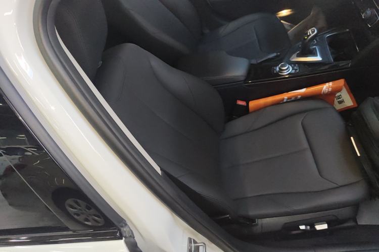 Used BMW 3 Series 2017 320Li M Sport Edition Right Front Seat