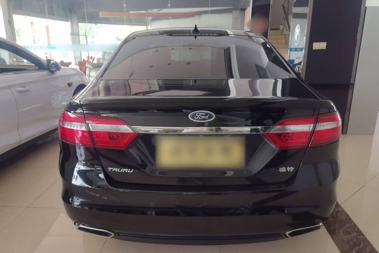 Used Ford Taurus 2017 EcoBoost 180 Luxury Model